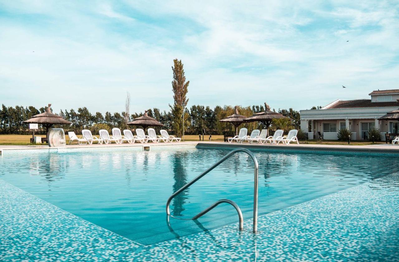 Melincue Casino & Resort Exteriör bild
